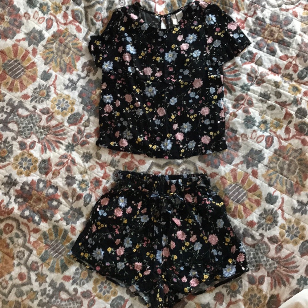 H&M Matching top and bottom